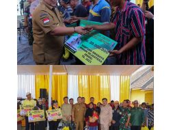 Gubernur Arinal Serahkan Bantuan Sembako, dan Kursi Roda di Desa Setia Bakti Seputih Banyak