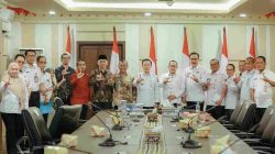 Sekdaprov Marindo Kurniawan Terima Kunjungan Pimpinan Ombudsman RI Fikri Yasin dan Jajaran Perwakilan Ombudsman Lampung, Perkuat Sinergi untuk Hadirkan Layanan yang Berdampak Nyata bagi Masyarakat