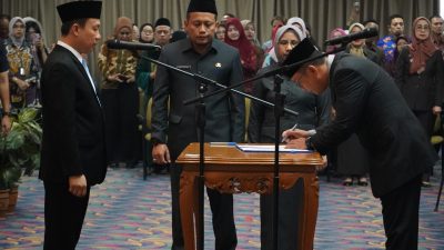 Sekdaprov Marindo Lantik Pejabat Administrator dan Pengawas, Gubernur Minta Kinerja Makin Berdampak*